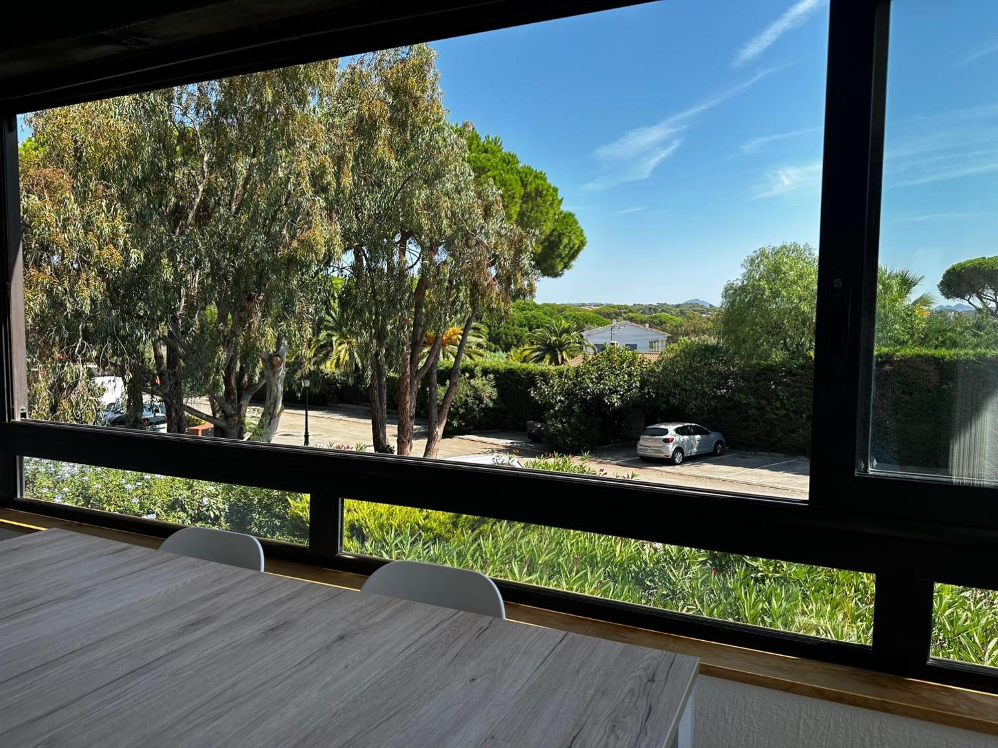 Frejus - Appartement 4 Personnes - Piscine Dış mekan fotoğraf